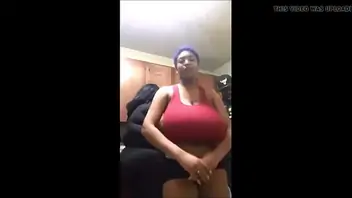 Huge tits busty woman on yassporn com